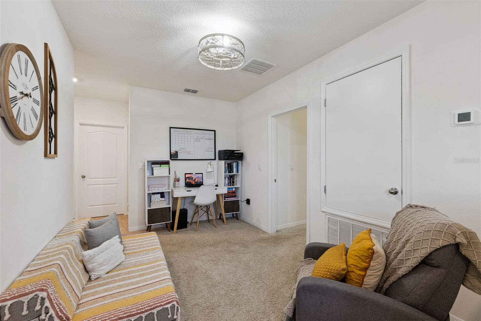 3676 SUNGROVE CIRCLE, Sanford, FL 32771 3676 SUNGROVE CIRCLE, Sanford, FL 32771