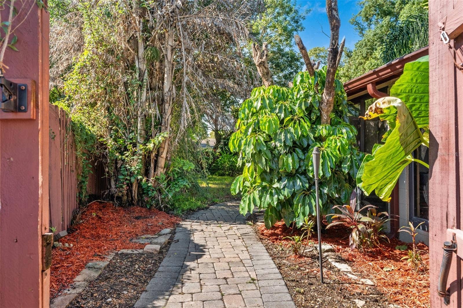 1710 OREGON STREET, Orlando, FL 32803 1710 OREGON STREET, Orlando, FL 32803