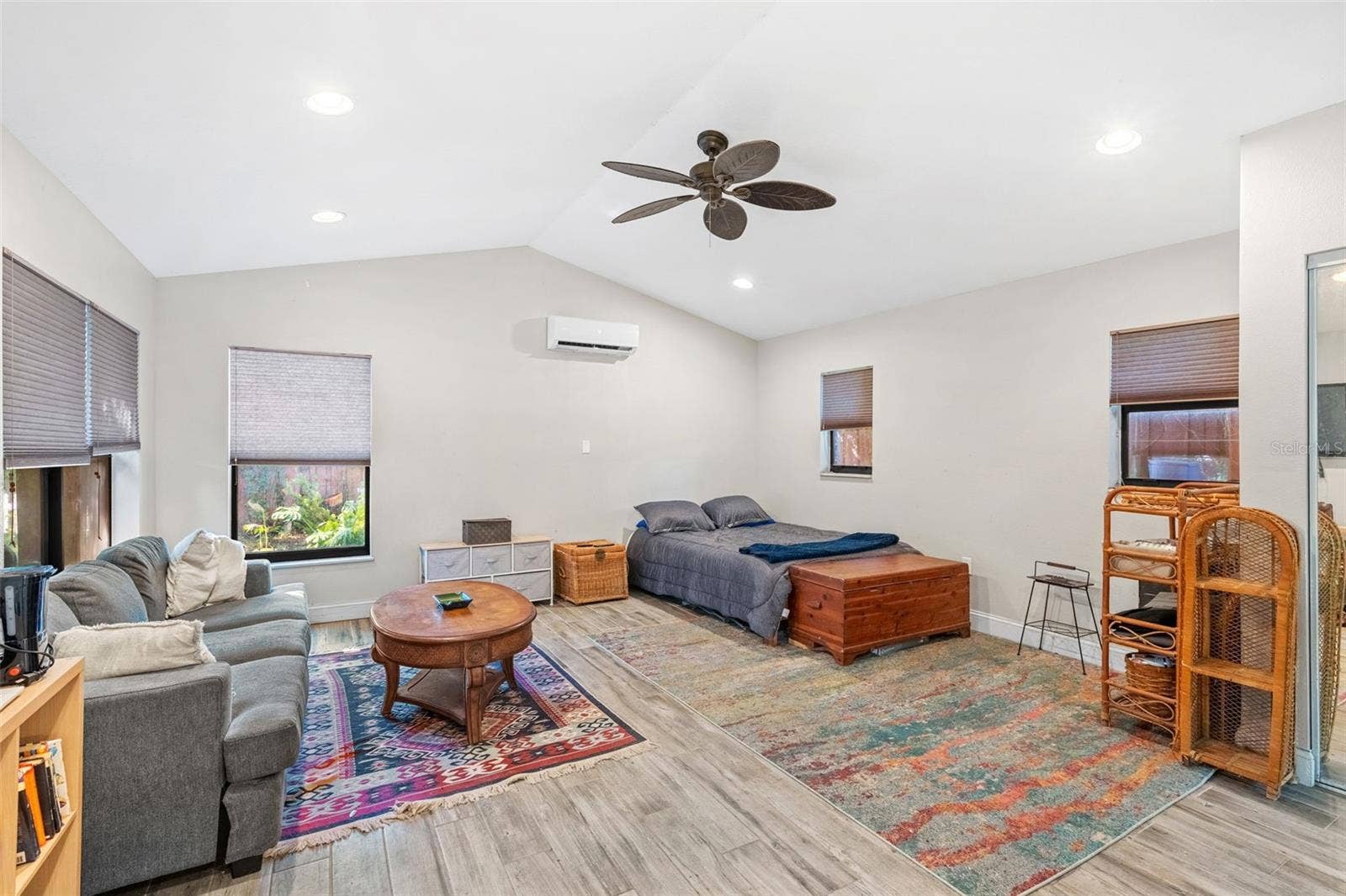 1710 OREGON STREET, Orlando, FL 32803 1710 OREGON STREET, Orlando, FL 32803