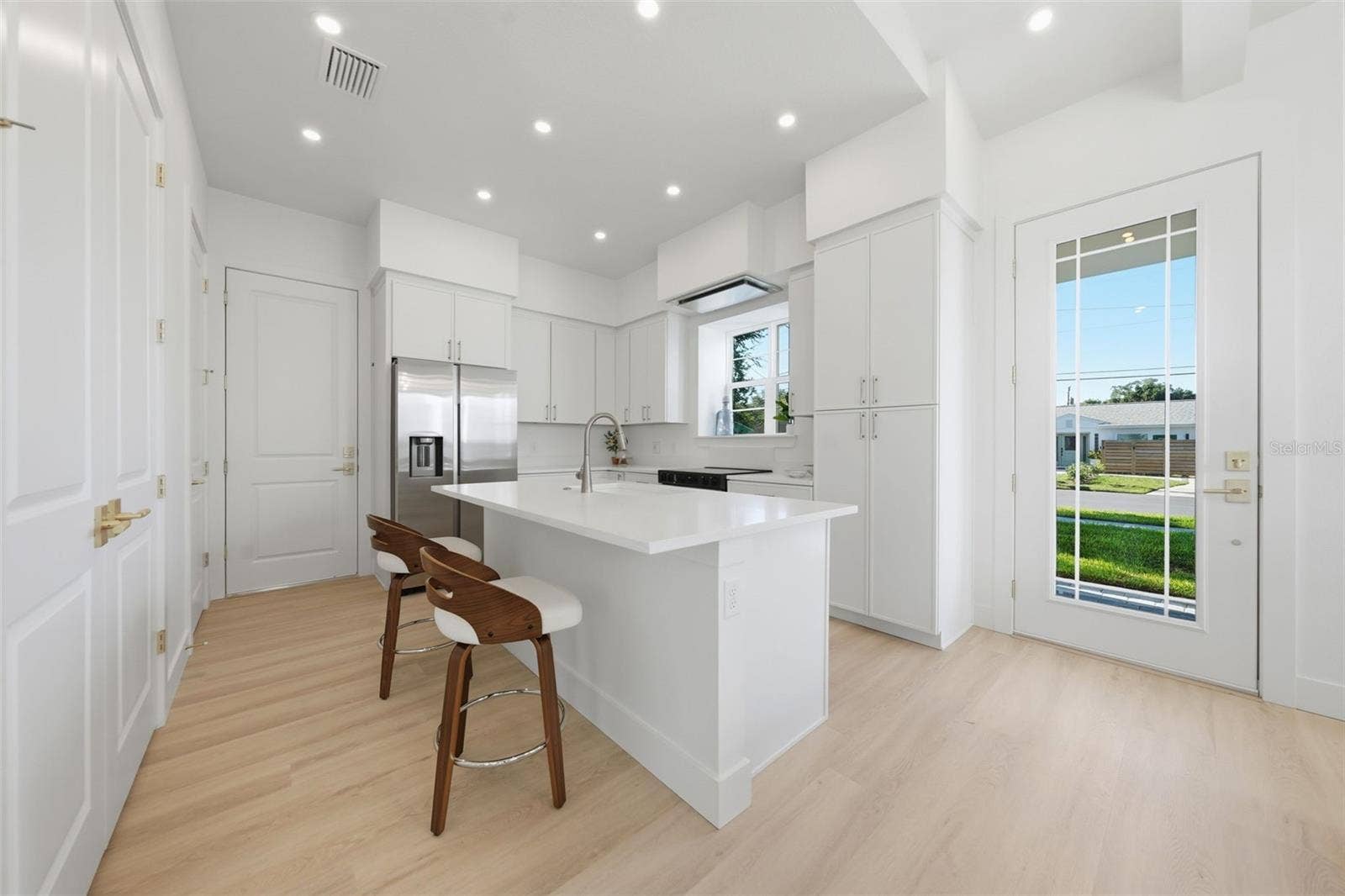 1603 BRYN MAWR STREET, Orlando, FL 32804 1603 BRYN MAWR STREET, Orlando, FL 32804
