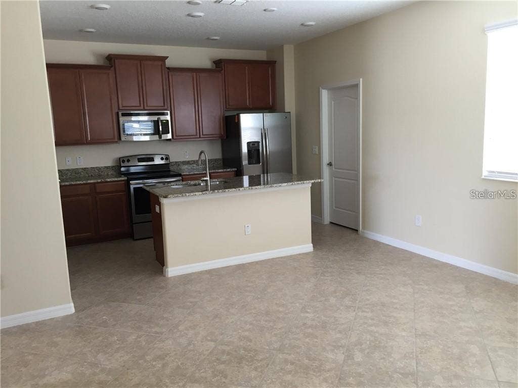 13048 GARRIDAN AVENUE, Windermere, FL 34786 13048 GARRIDAN AVENUE, Windermere, FL 34786