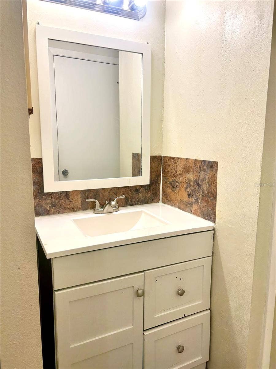 224 AFTON SQUARE, #203, Altamonte Springs, FL 32714 224 AFTON SQUARE, #203, Altamonte Springs, FL 32714