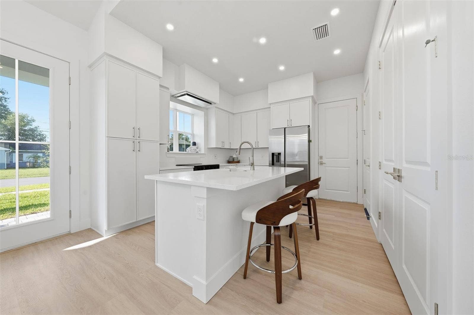 1605 BRYN MAWR STREET, Orlando, FL 32804 1605 BRYN MAWR STREET, Orlando, FL 32804