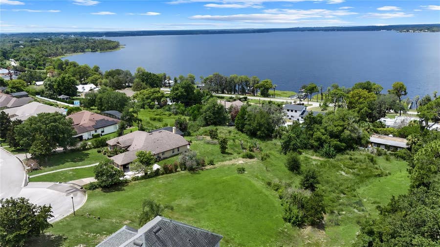Property photo for 12615 CROWN POINT CIRCLE, Clermont, FL