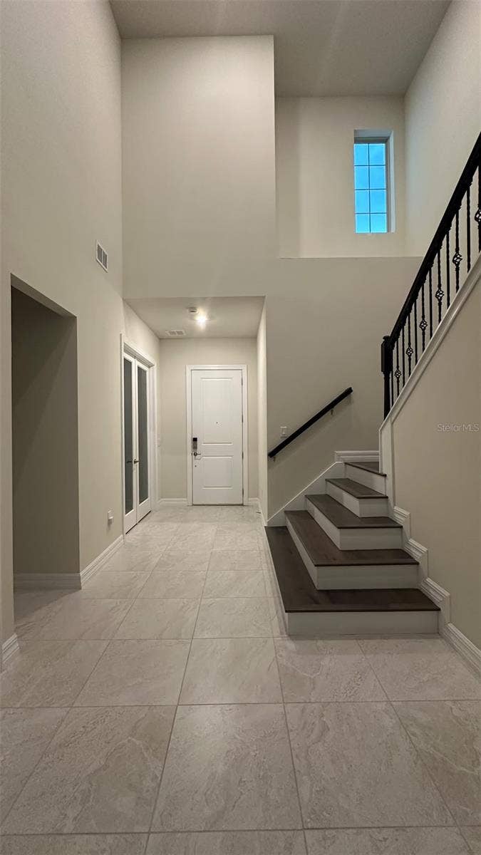 8083 LEAF GROVE CIRCLE, Orlando, FL 32836