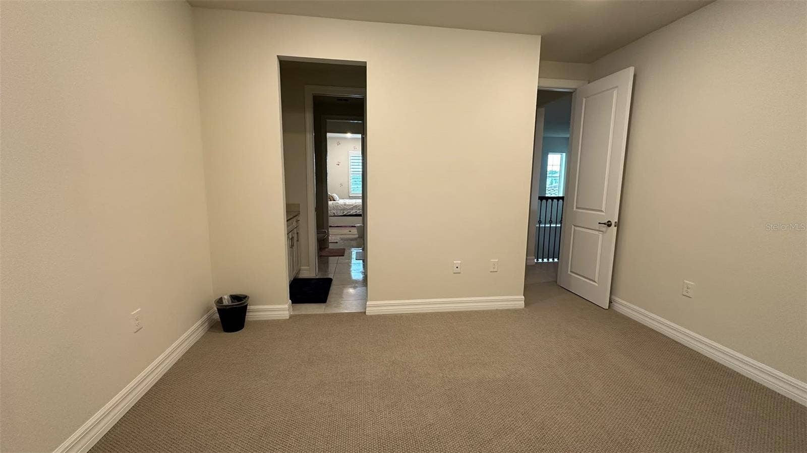 8083 LEAF GROVE CIRCLE, Orlando, FL 32836