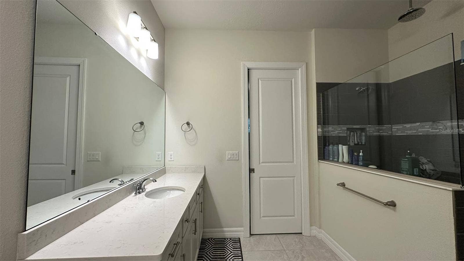 8083 LEAF GROVE CIRCLE, Orlando, FL 32836
