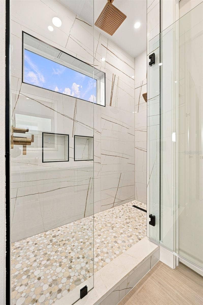 731 42ND STREET, Sarasota, FL 34234 731 42ND STREET, Sarasota, FL 34234