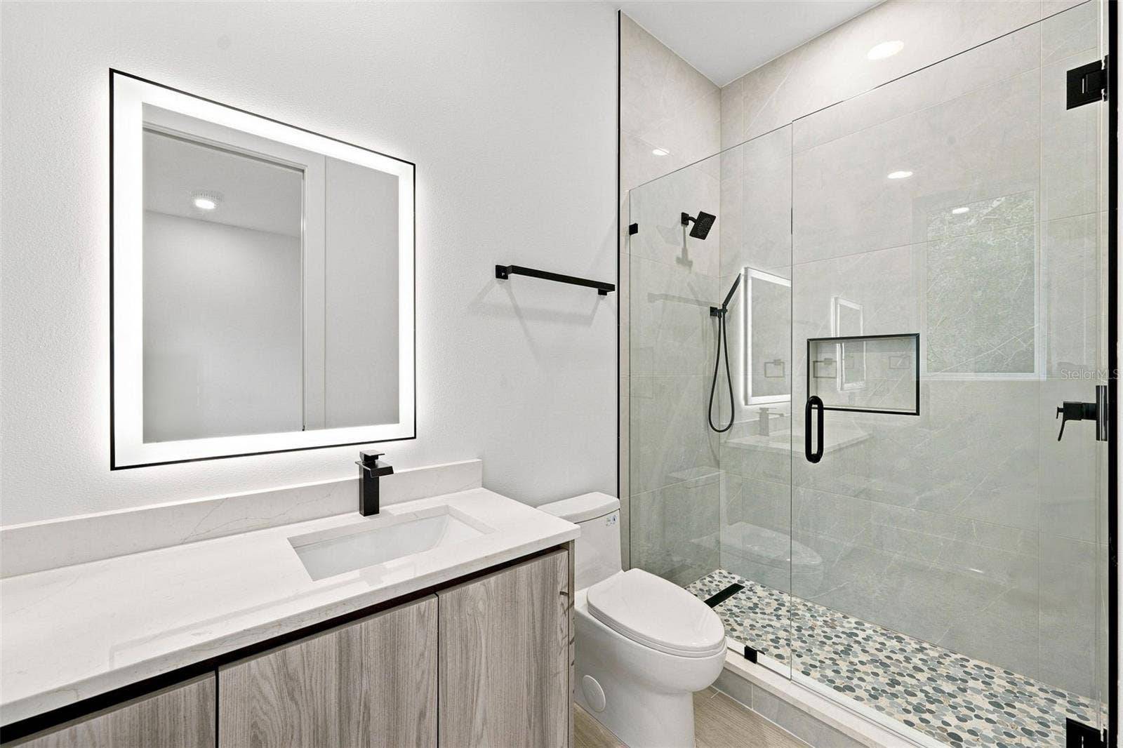 731 42ND STREET, Sarasota, FL 34234 731 42ND STREET, Sarasota, FL 34234