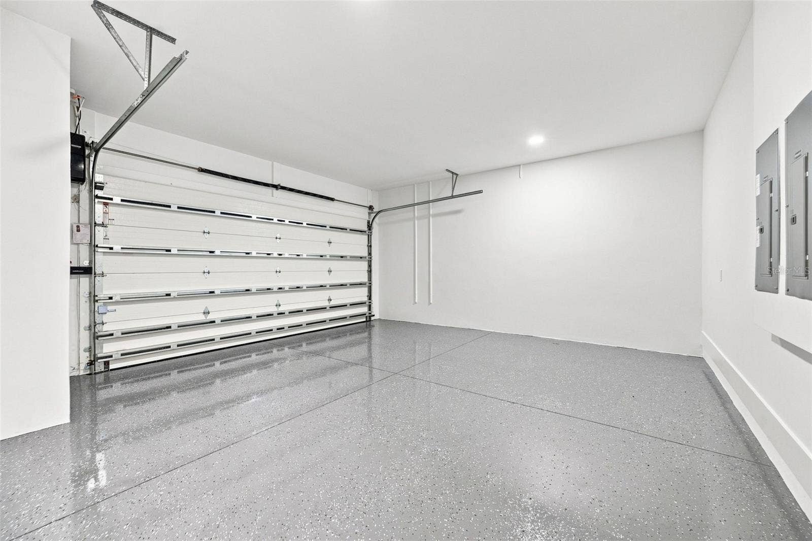731 42ND STREET, Sarasota, FL 34234 731 42ND STREET, Sarasota, FL 34234