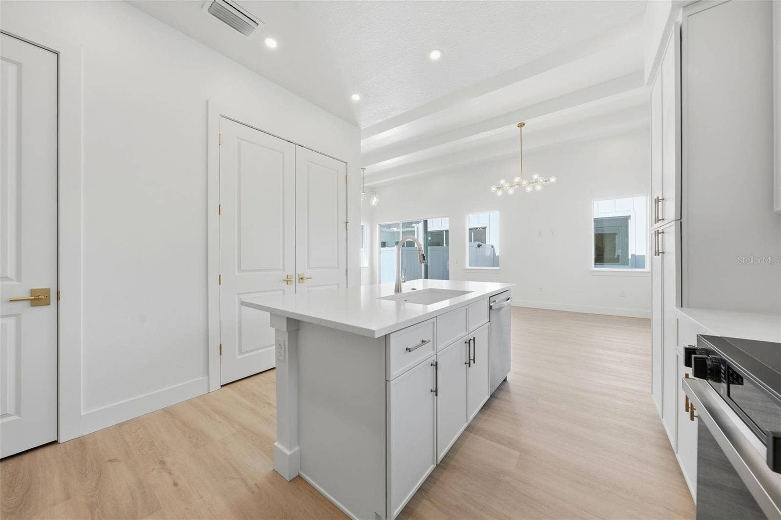1510 WILSON AVENUE, Orlando, FL 32804 1510 WILSON AVENUE, Orlando, FL 32804