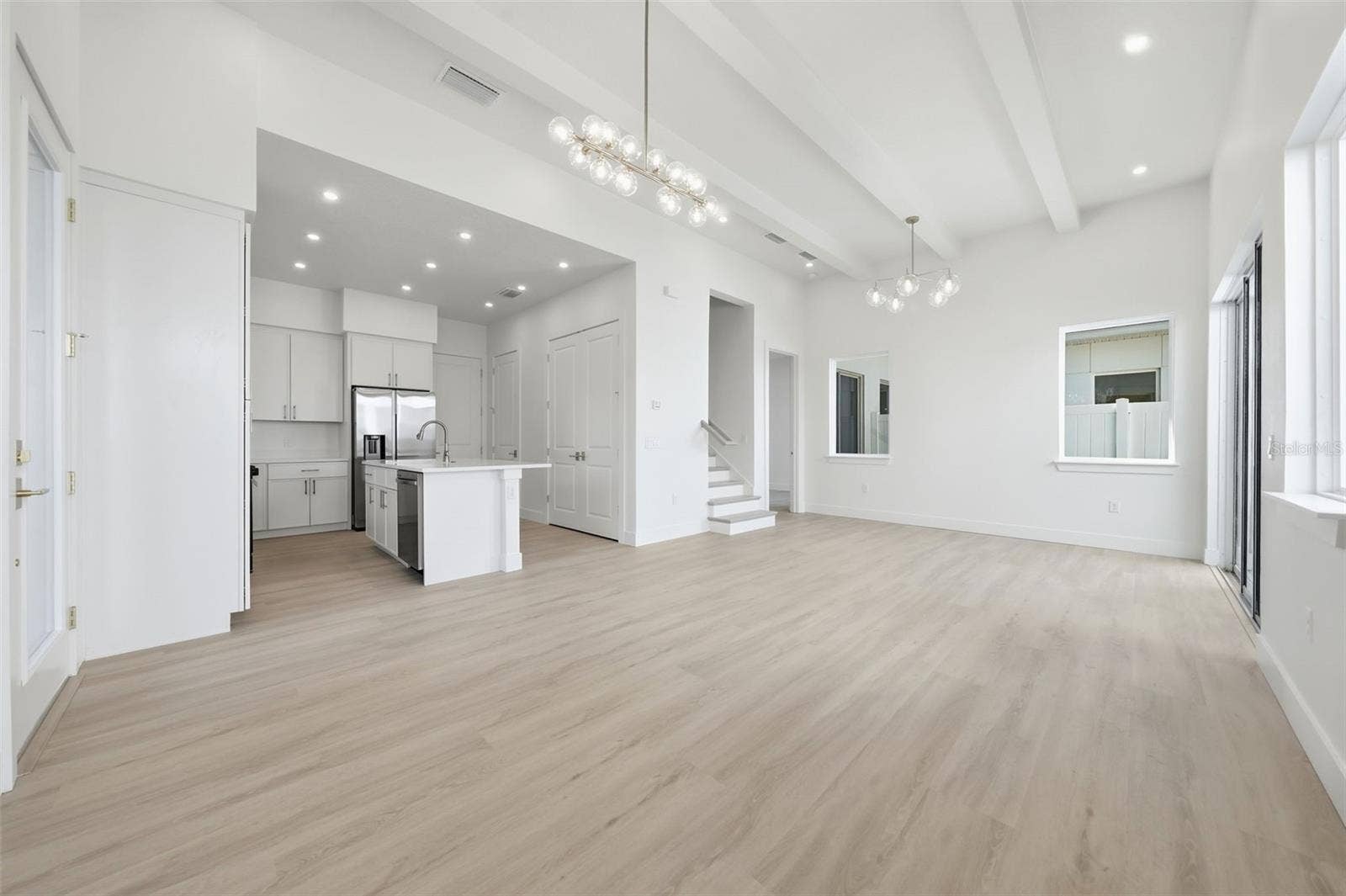 1510 WILSON AVENUE, Orlando, FL 32804 Living/Dining