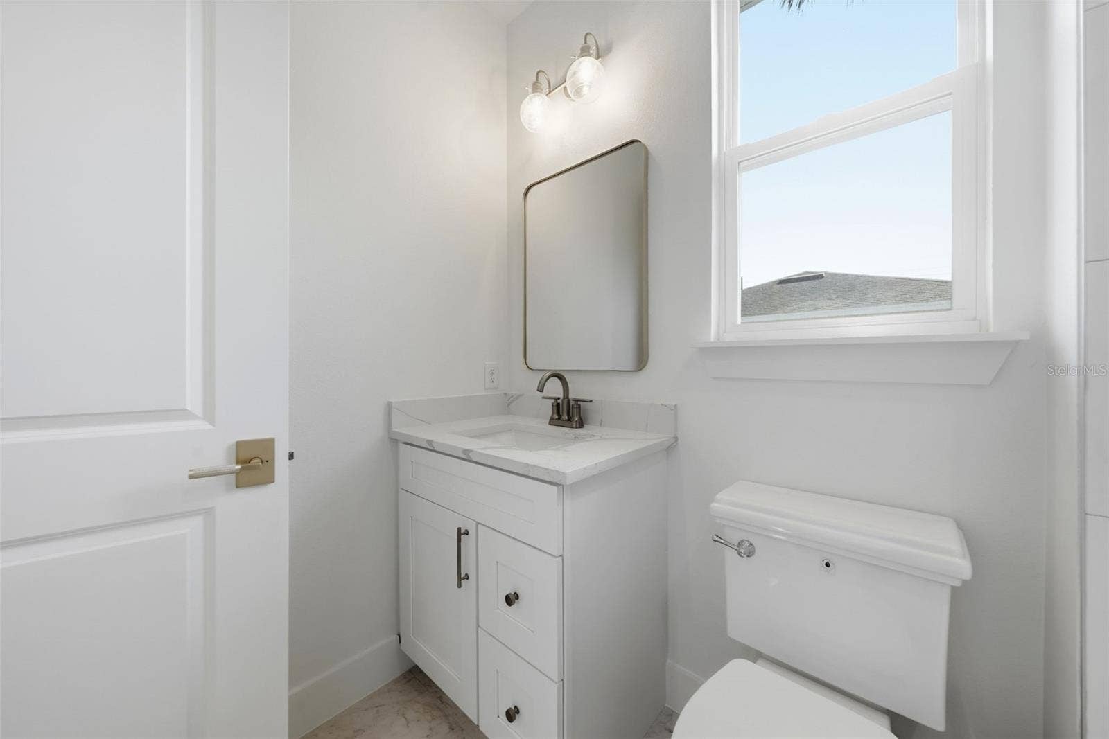 1510 WILSON AVENUE, Orlando, FL 32804 Guest Bathroom