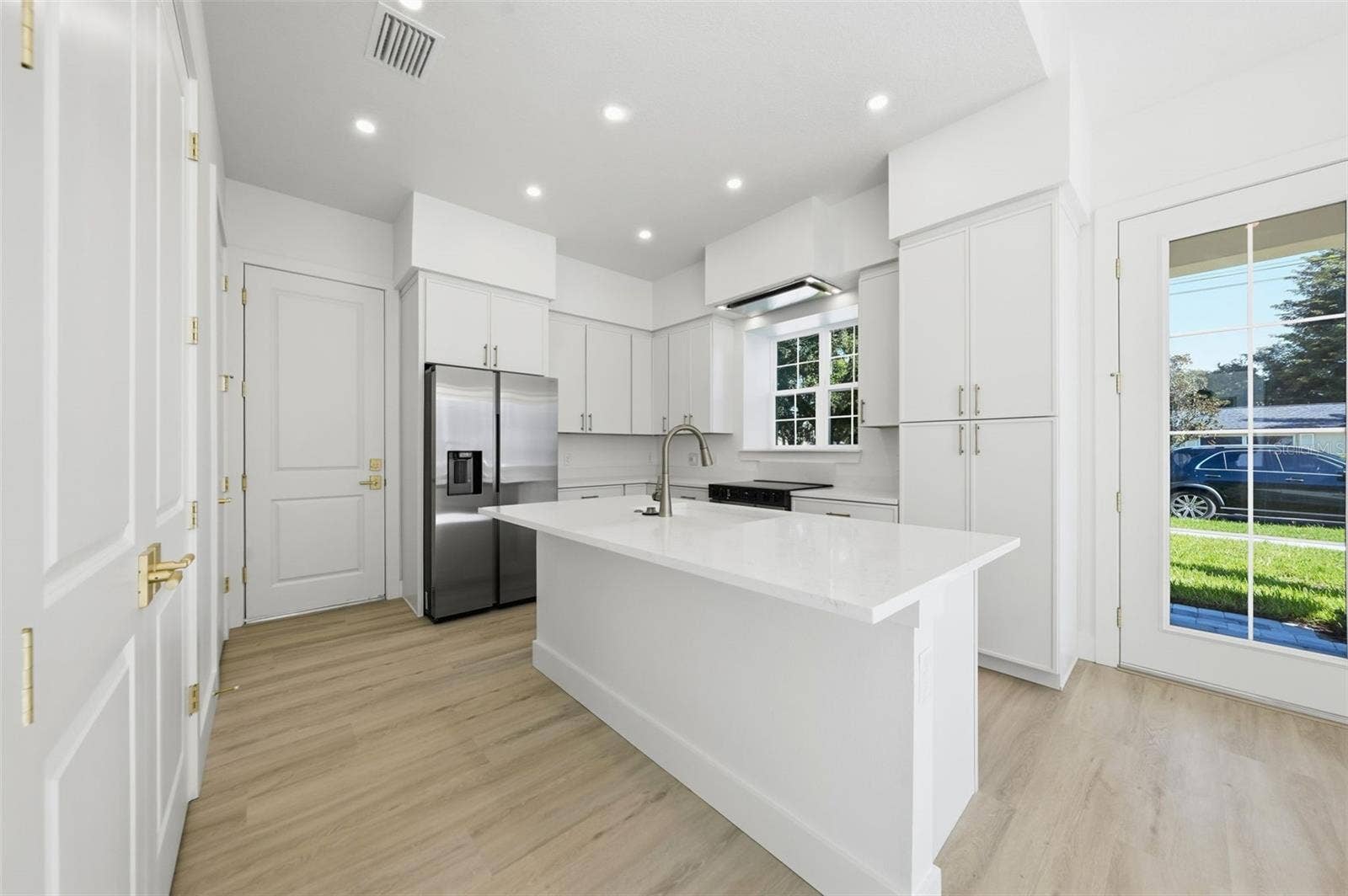 1514 WILSON AVENUE, Orlando, FL 32804 1514 WILSON AVENUE, Orlando, FL 32804