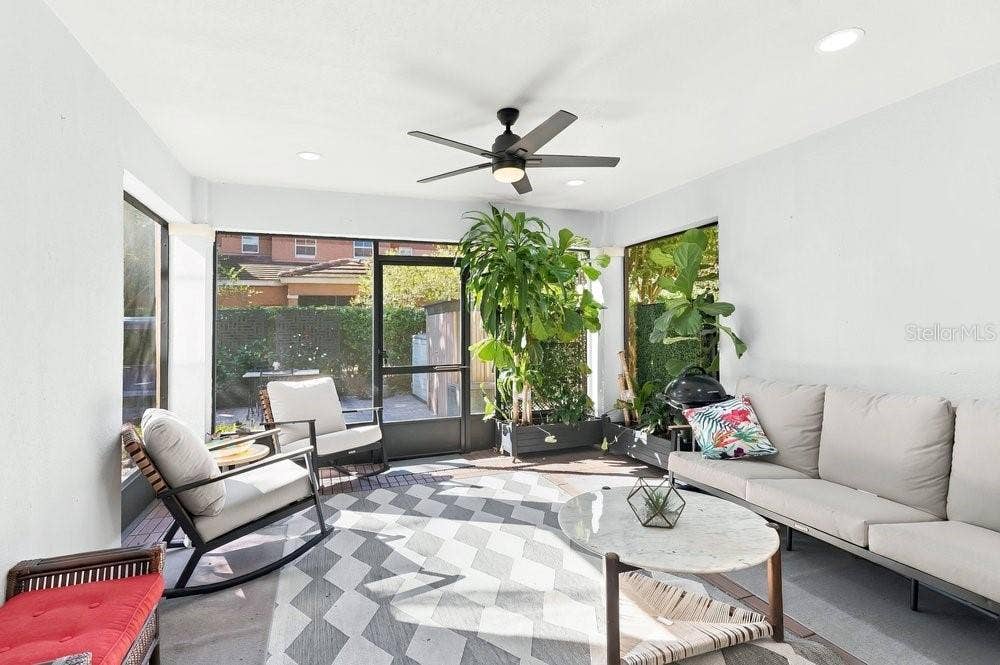 7149 REGINA WAY, Orlando, FL 32819 Screened porch