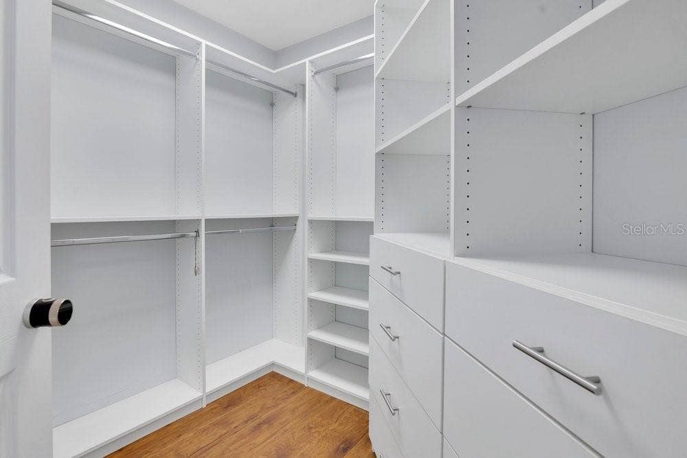 7149 REGINA WAY, Orlando, FL 32819 Walk-in-closet