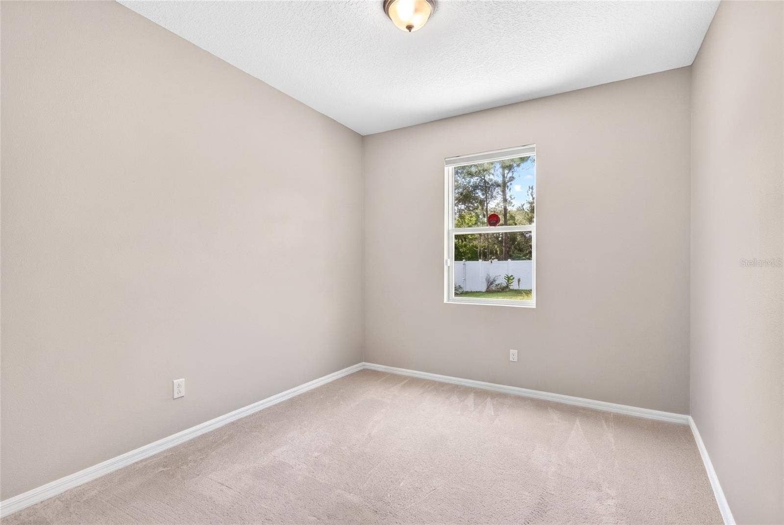 2586 PLUMADORE DRIVE, Grand Island, FL 32735 2586 PLUMADORE DRIVE, Grand Island, FL 32735