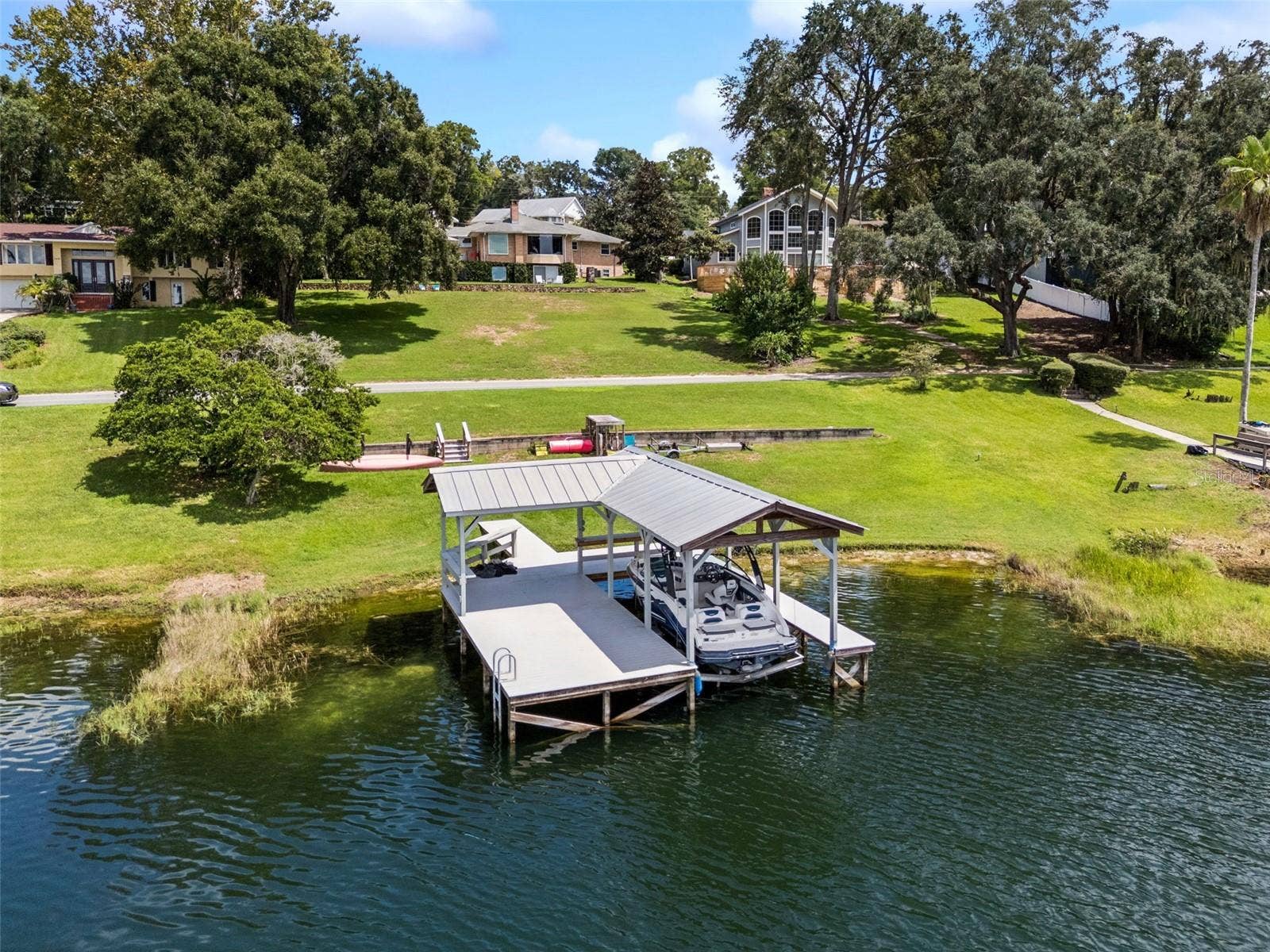 2422 TOPPING PLACE, Eustis, FL 32726