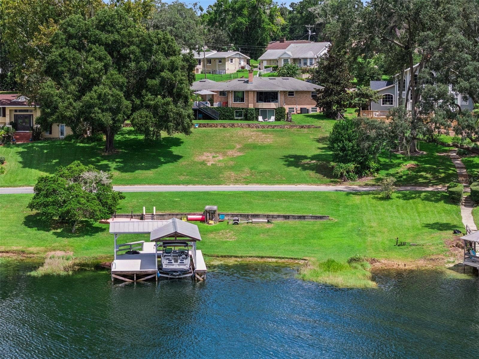 2422 TOPPING PLACE, Eustis, FL 32726