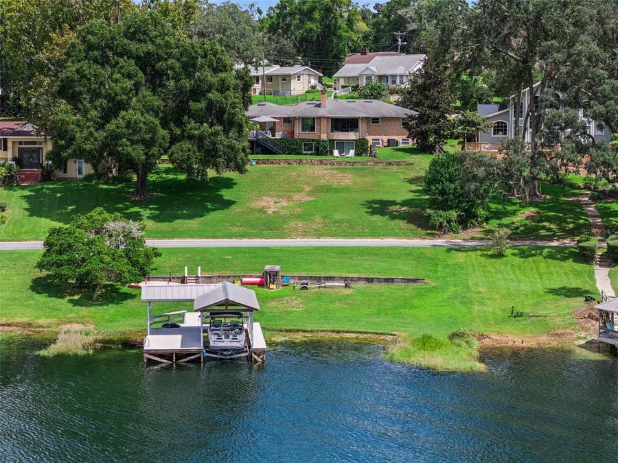 Property photo for 2422 TOPPING PLACE, Eustis, FL
