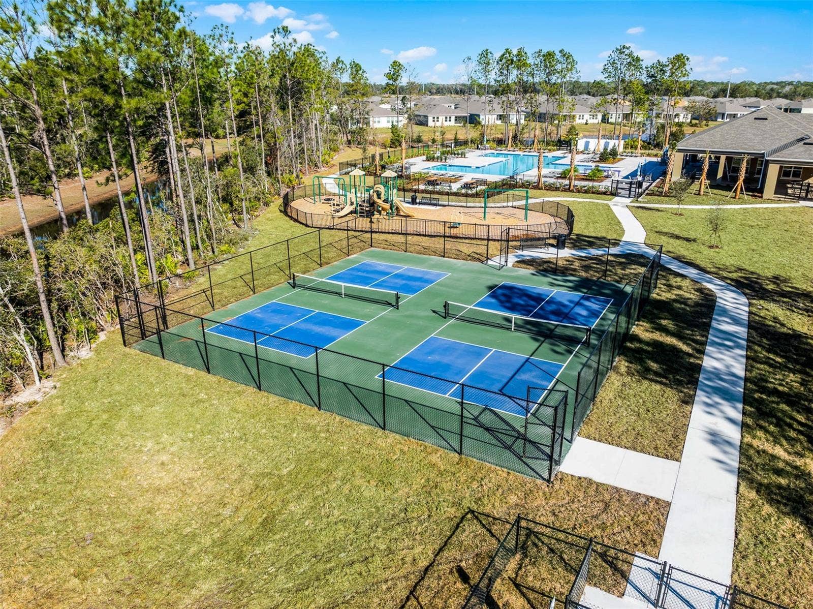 3060 KINGSMAN TRAIL, Ormond Beach, FL 32174 3060 KINGSMAN TRAIL, Ormond Beach, FL 32174