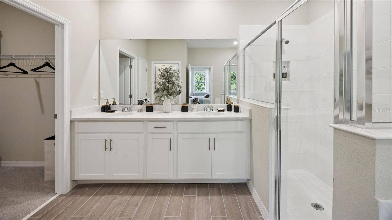 3060 KINGSMAN TRAIL, Ormond Beach, FL 32174 3060 KINGSMAN TRAIL, Ormond Beach, FL 32174