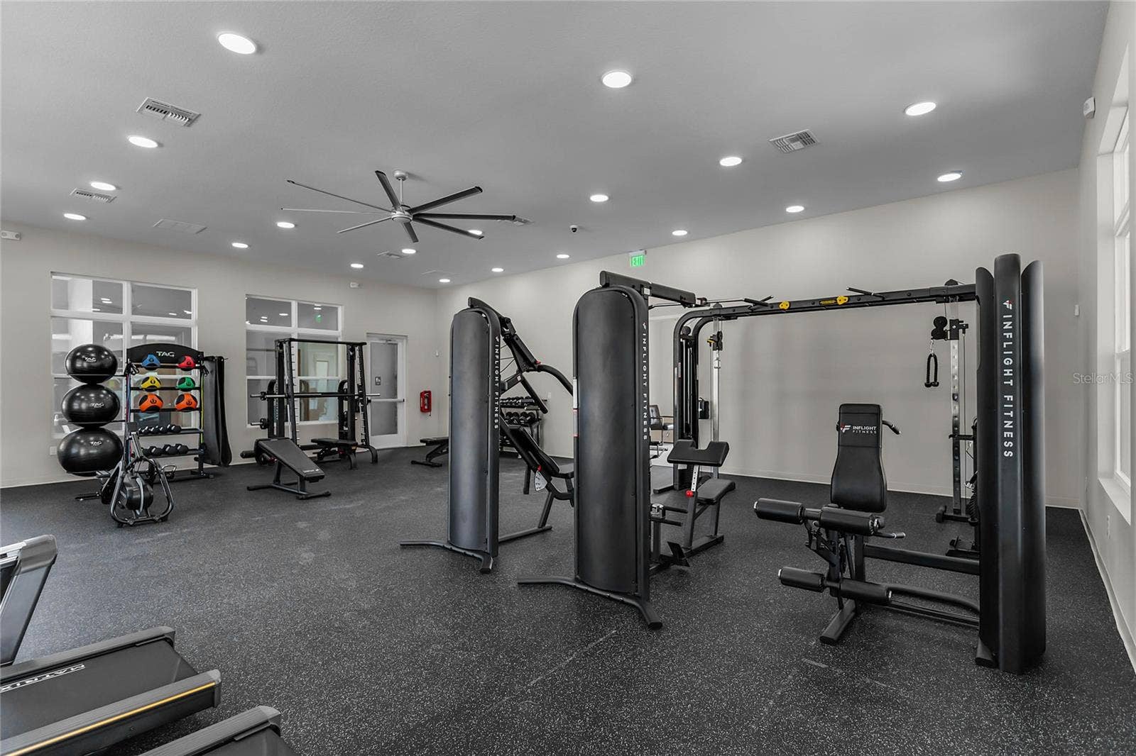 3060 KINGSMAN TRAIL, Ormond Beach, FL 32174 3060 KINGSMAN TRAIL, Ormond Beach, FL 32174