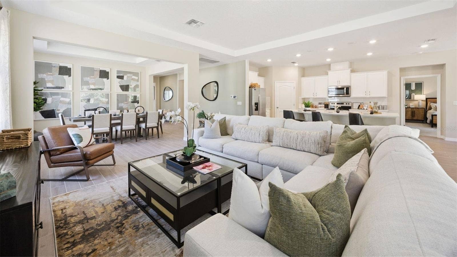 3060 KINGSMAN TRAIL, Ormond Beach, FL 32174 3060 KINGSMAN TRAIL, Ormond Beach, FL 32174