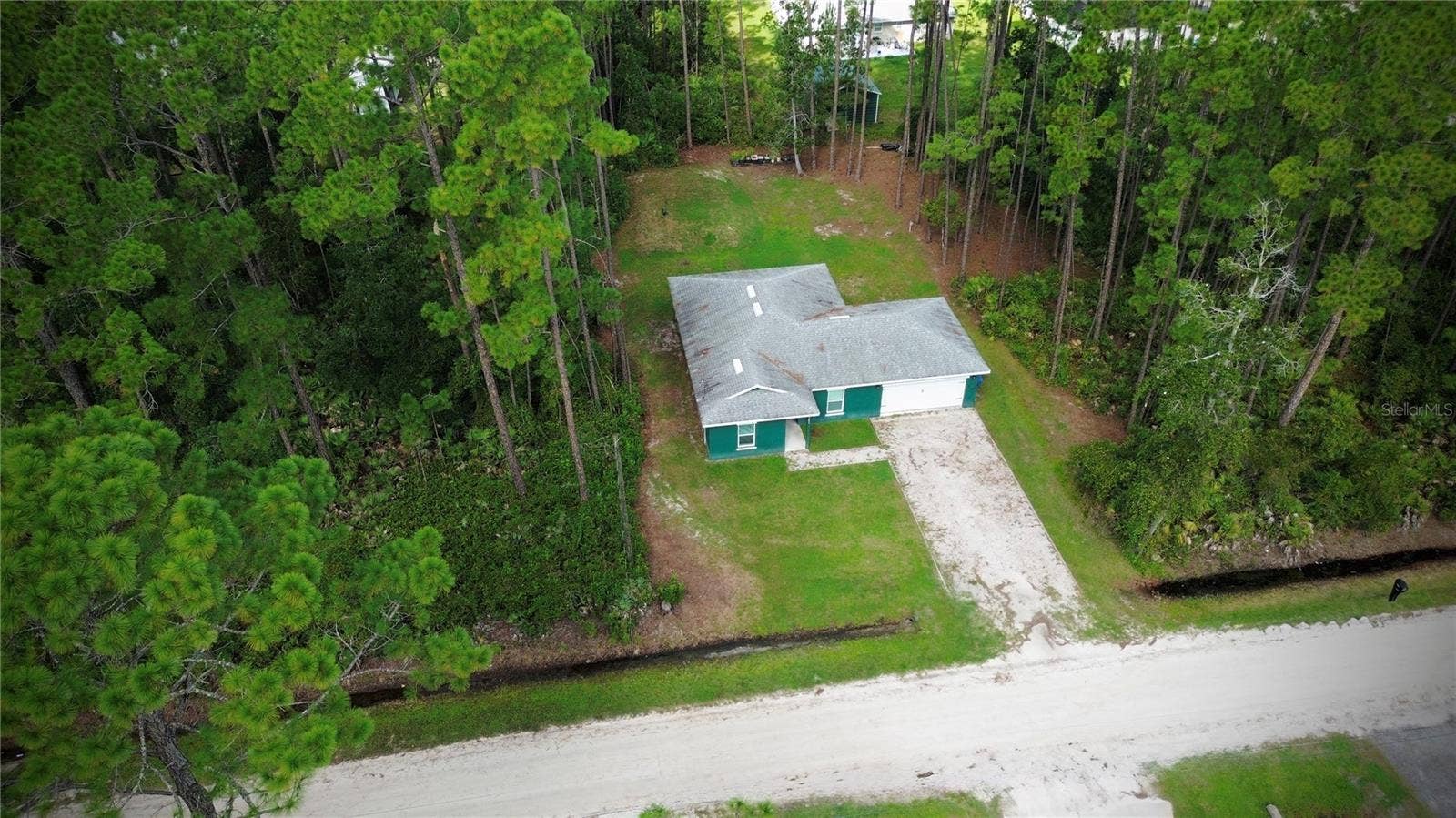 1752 9TH AVENUE, Deland, FL 32724