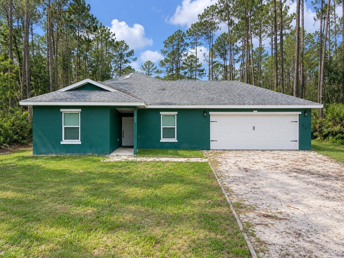 1752 9TH AVENUE, Deland, FL 32724