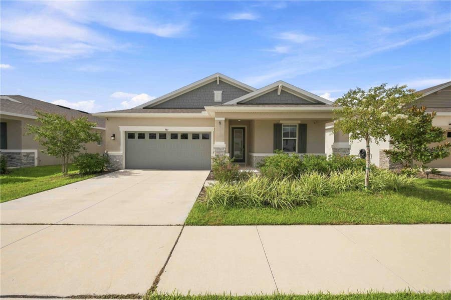 Property photo for 987 GRIFFON AVENUE, Lake Alfred, FL