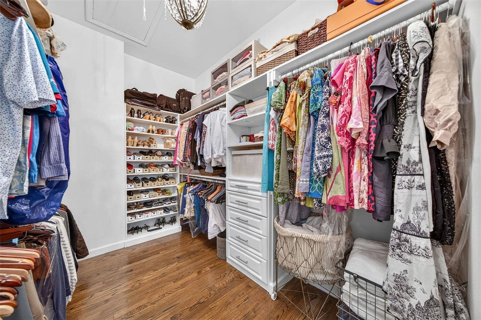 1230 NORWOOD PLACE, Orlando, FL 32804 Primary closet
