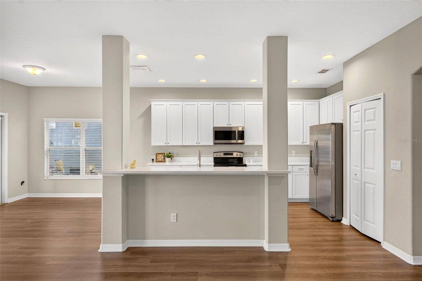 13356 PHOENIX DRIVE, Orlando, FL 32828 13356 PHOENIX DRIVE, Orlando, FL 32828