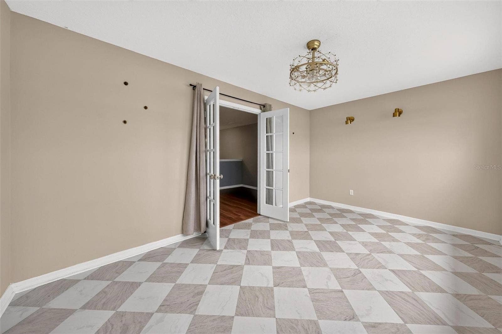 13356 PHOENIX DRIVE, Orlando, FL 32828 13356 PHOENIX DRIVE, Orlando, FL 32828