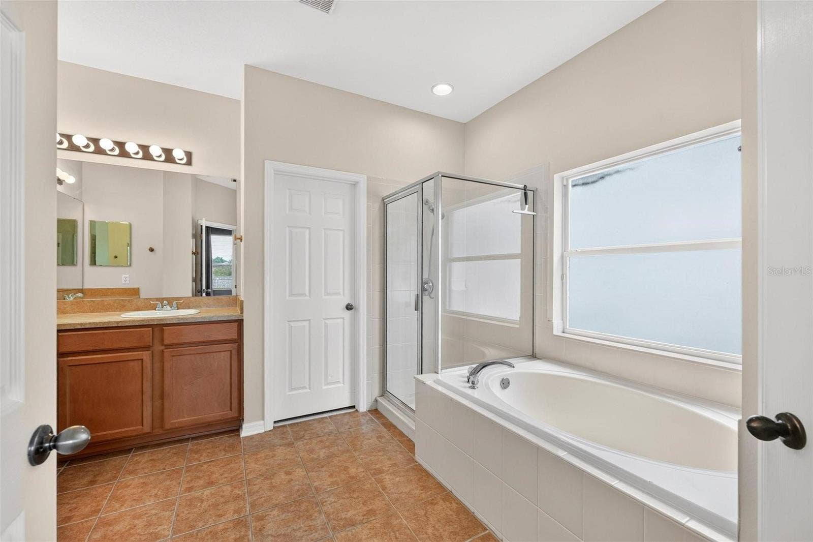 13356 PHOENIX DRIVE, Orlando, FL 32828 13356 PHOENIX DRIVE, Orlando, FL 32828