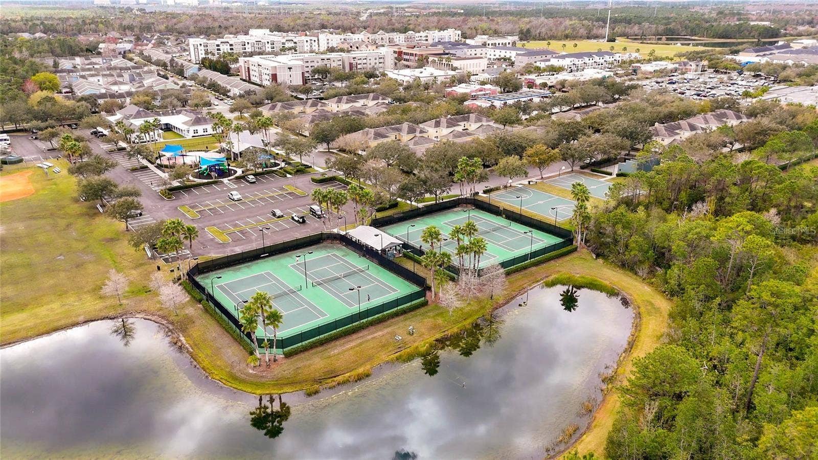 13356 PHOENIX DRIVE, Orlando, FL 32828 13356 PHOENIX DRIVE, Orlando, FL 32828
