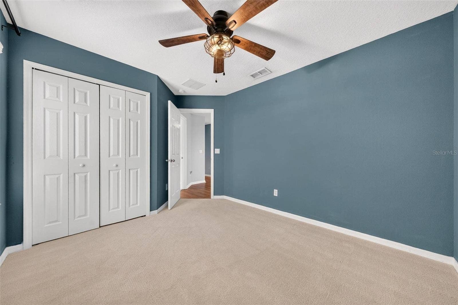 13356 PHOENIX DRIVE, Orlando, FL 32828 13356 PHOENIX DRIVE, Orlando, FL 32828