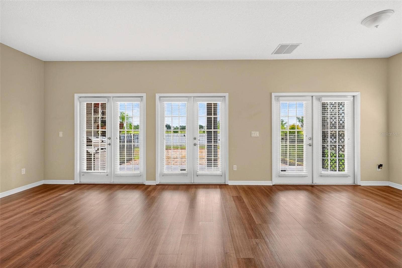 13356 PHOENIX DRIVE, Orlando, FL 32828 13356 PHOENIX DRIVE, Orlando, FL 32828