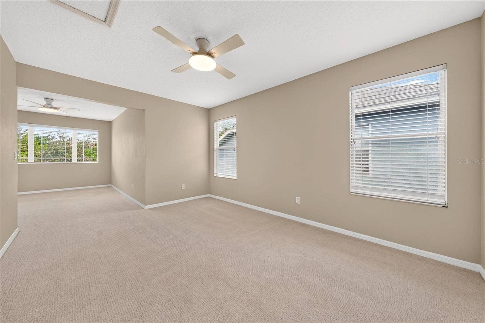 13356 PHOENIX DRIVE, Orlando, FL 32828 13356 PHOENIX DRIVE, Orlando, FL 32828