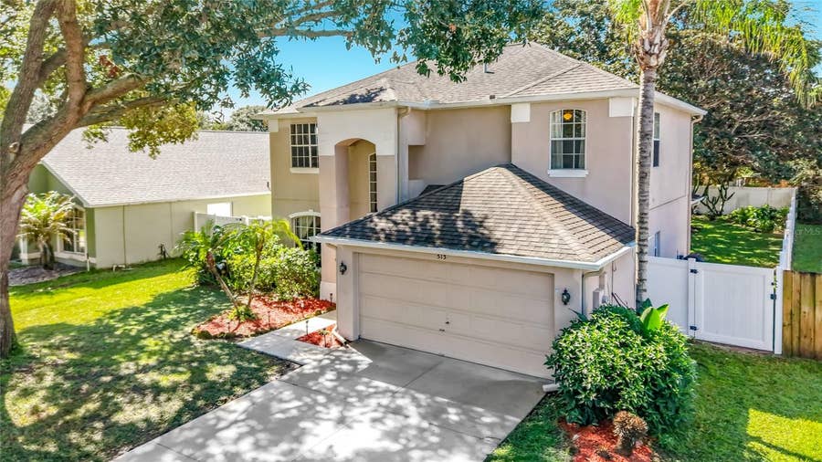 Property photo for 513 WINDING HOLLOW AVENUE, Ocoee, FL
