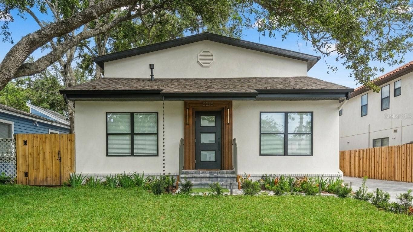 3415 W BARCELONA STREET, Tampa, FL 33629 Front
