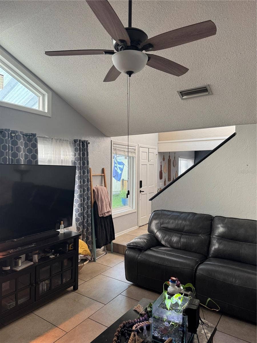 23 WATERFORD COURT, Ormond Beach, FL 32174 Living Room