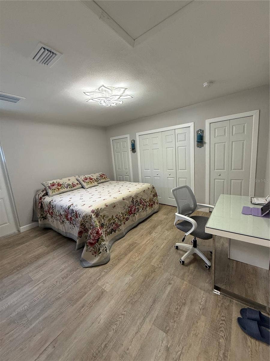 52 45TH AVENUE, St Pete Beach, FL 33706 52 45TH AVENUE, St Pete Beach, FL 33706