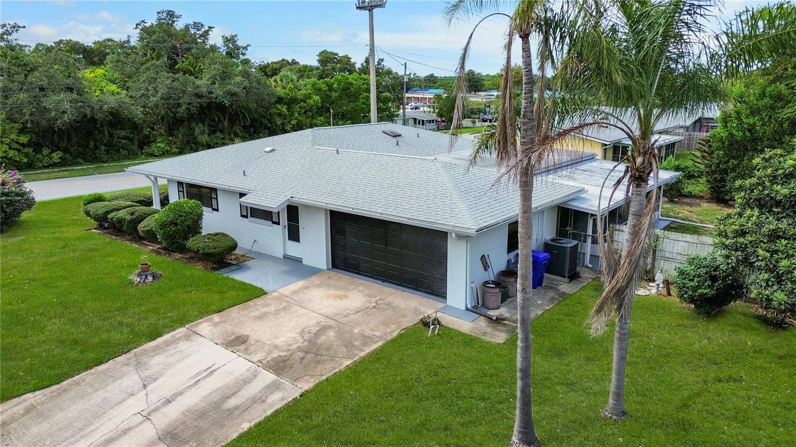 1481 DERBYSHIRE ROAD, Daytona Beach, FL 32117 1481 DERBYSHIRE ROAD, Daytona Beach, FL 32117