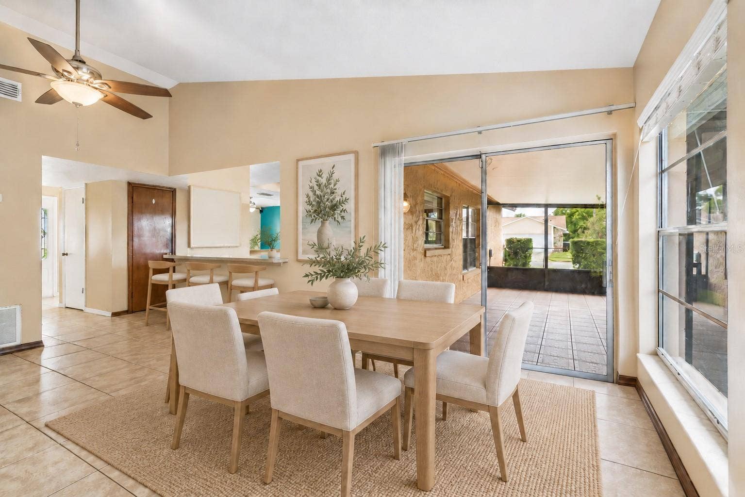 2402 WOODWAY DRIVE, Orlando, FL 32837 2402 WOODWAY DRIVE, Orlando, FL 32837