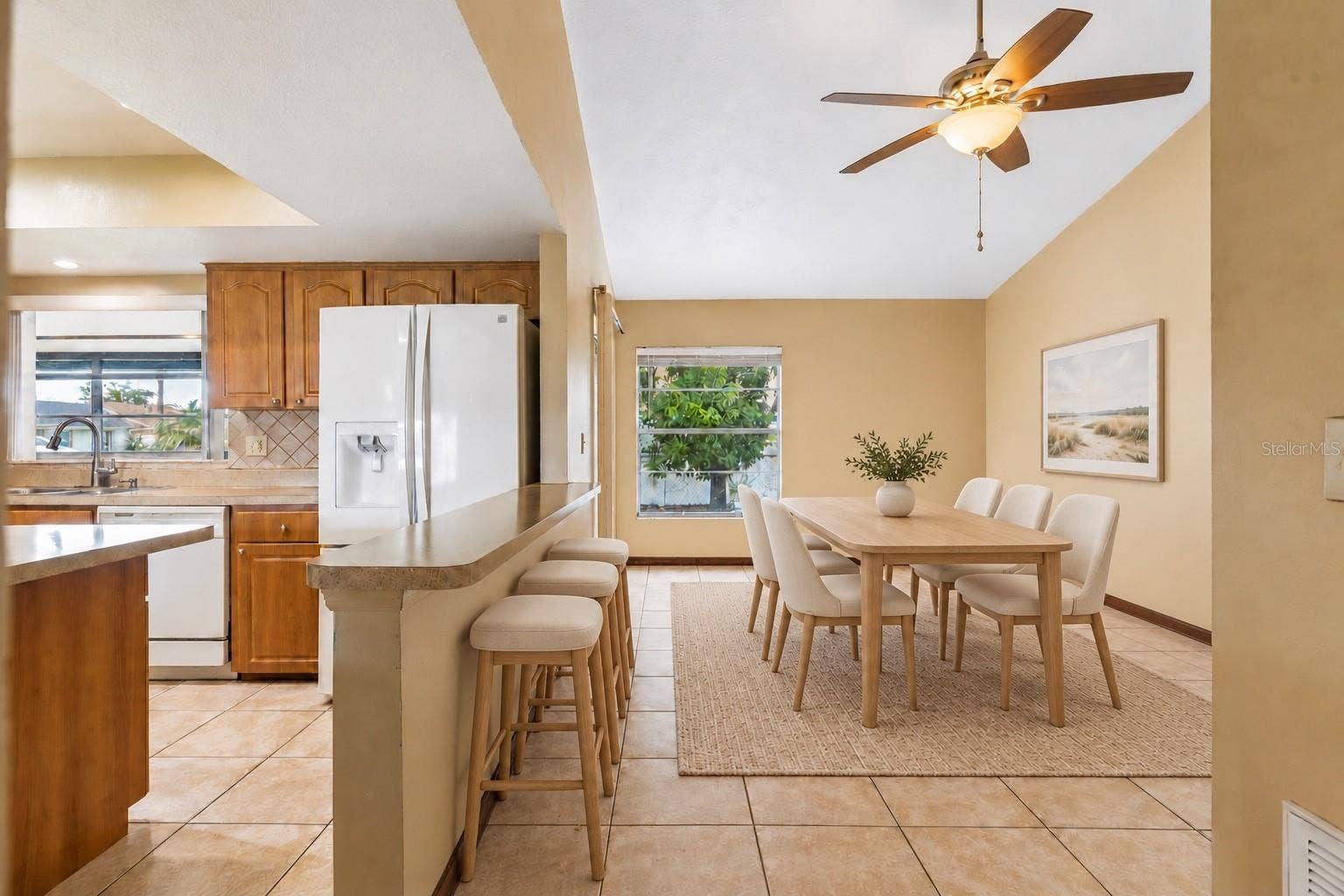 2402 WOODWAY DRIVE, Orlando, FL 32837 2402 WOODWAY DRIVE, Orlando, FL 32837