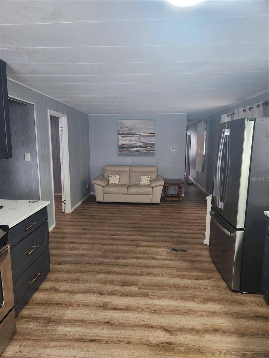 Zephyrhills, FL 33542 Zephyrhills, FL 33542