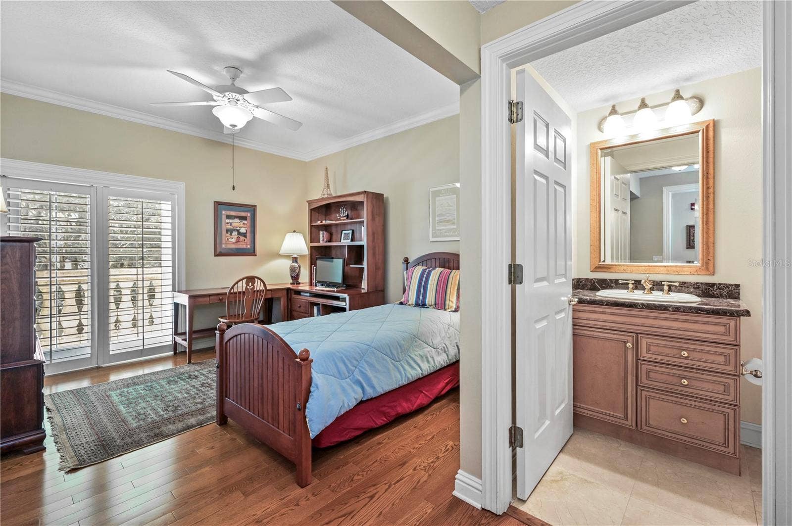 200 S INTERLACHEN AVENUE, #350, Winter Park, FL 32789 200 S INTERLACHEN AVENUE, #350, Winter Park, FL 32789