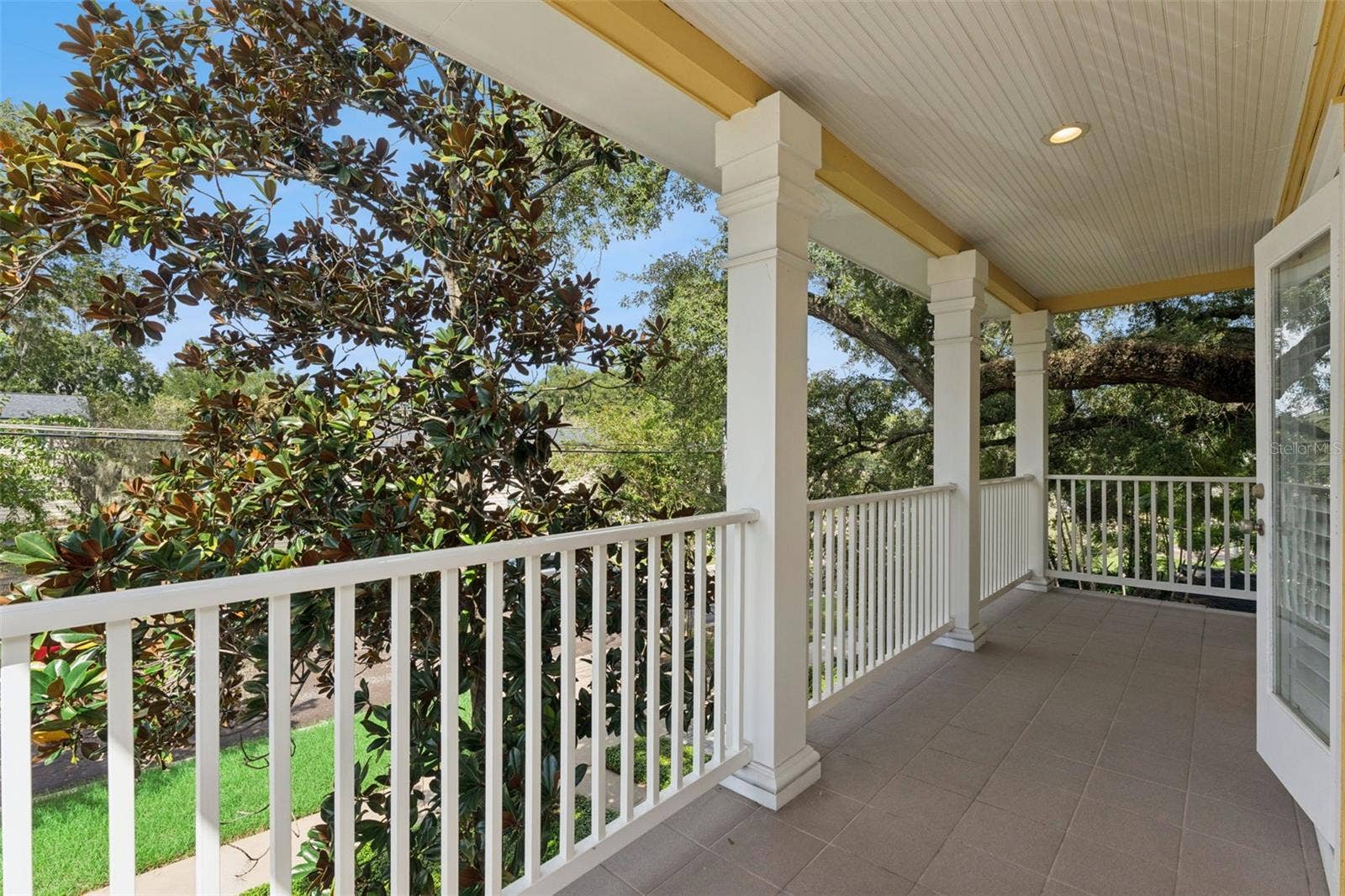 2516 E CHURCH STREET, Orlando, FL 32803 Balcony off the primary suite.