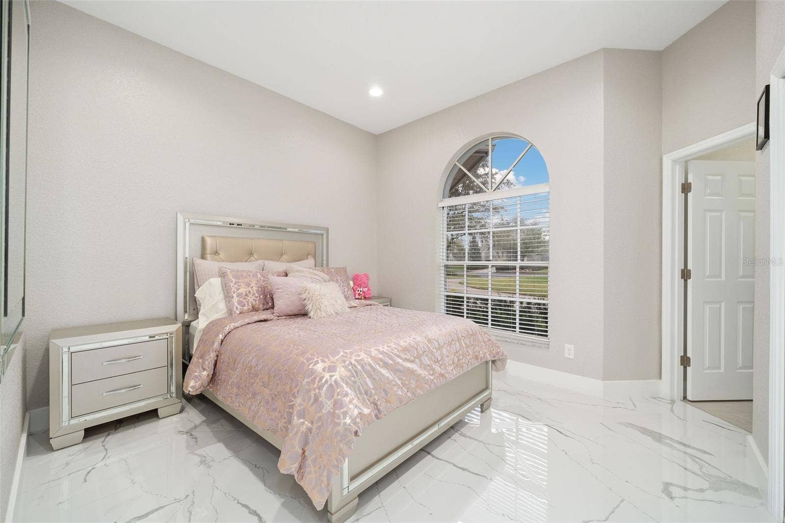 5050 ISLEWORTH COUNTRY CLUB DRIVE, Windermere, FL 34786 Ensuite